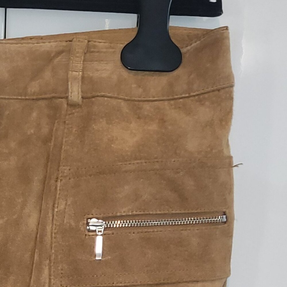 Danier Tan Suede Cargo Skirt Size 4 - Picture 5 of 9